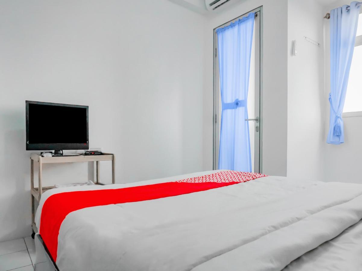 Oyo 90241 Sirooms Apartmen Gunung Putri Bogor Exterior foto