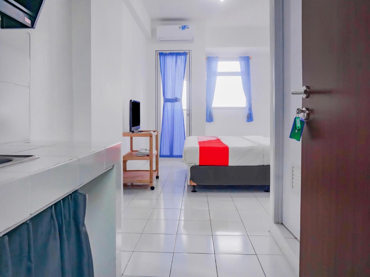 Oyo 90241 Sirooms Apartmen Gunung Putri Bogor Exterior foto